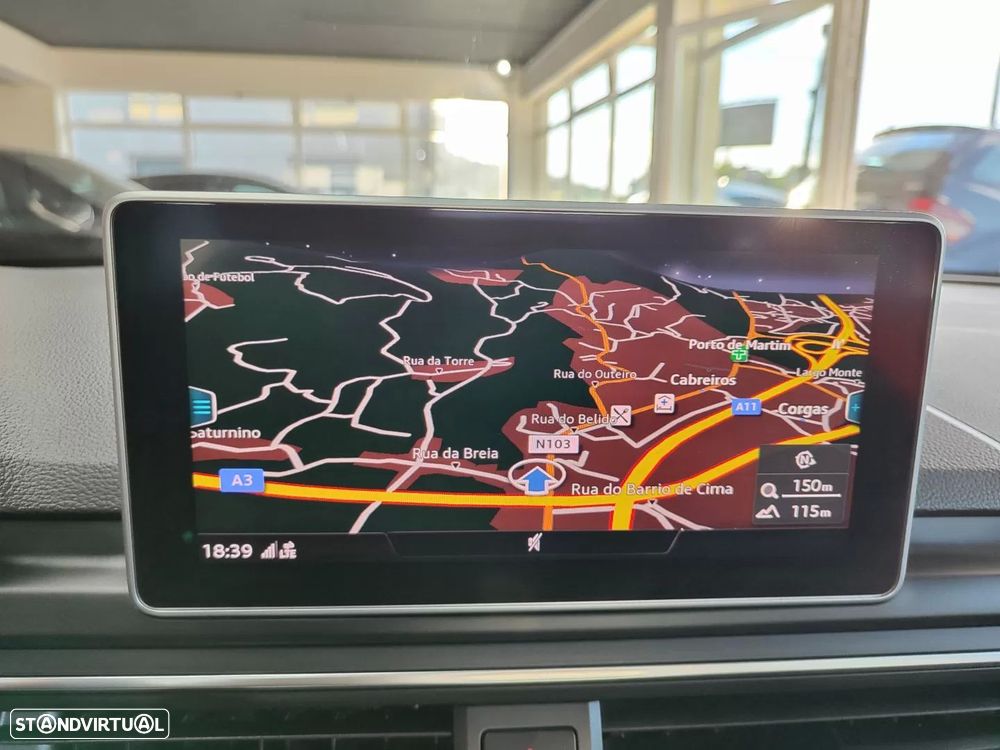 Audi A4 Avant 2.0 TDI DPF multitronic S line Sport Pack - 31