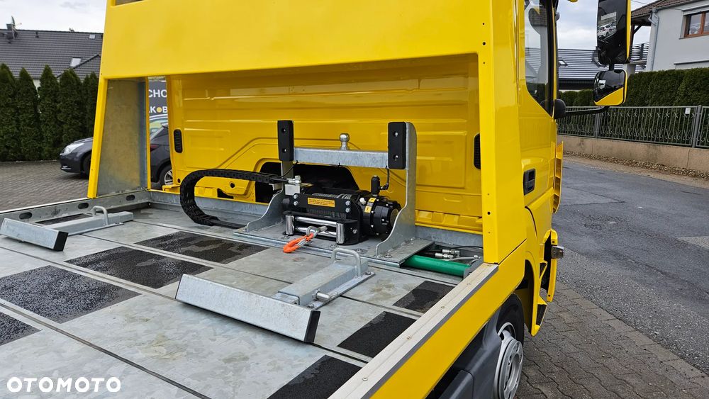 Mercedes-Benz 1018 - 5