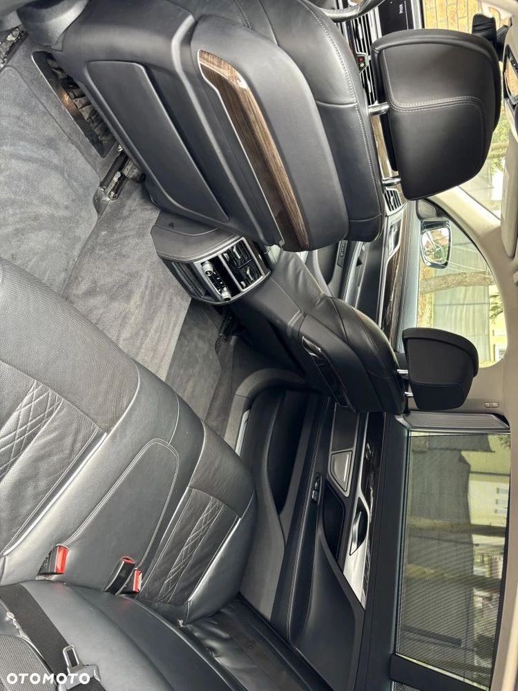 BMW Seria 7 740Li - 13