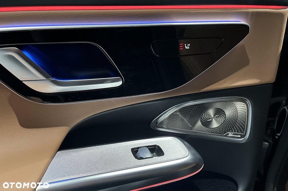 Mercedes-Benz Klasa E 300 de PHEV 4-Matic All-Terrain Avantgarde 9G-Tronic - 13