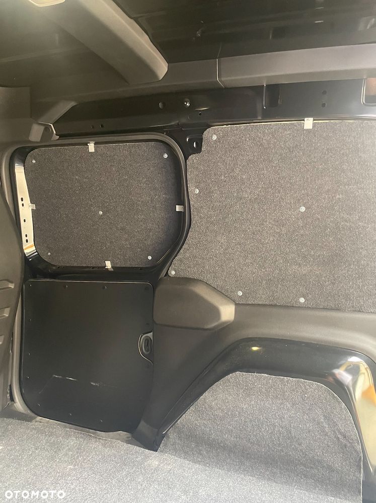 Renault Kangoo Van - 23