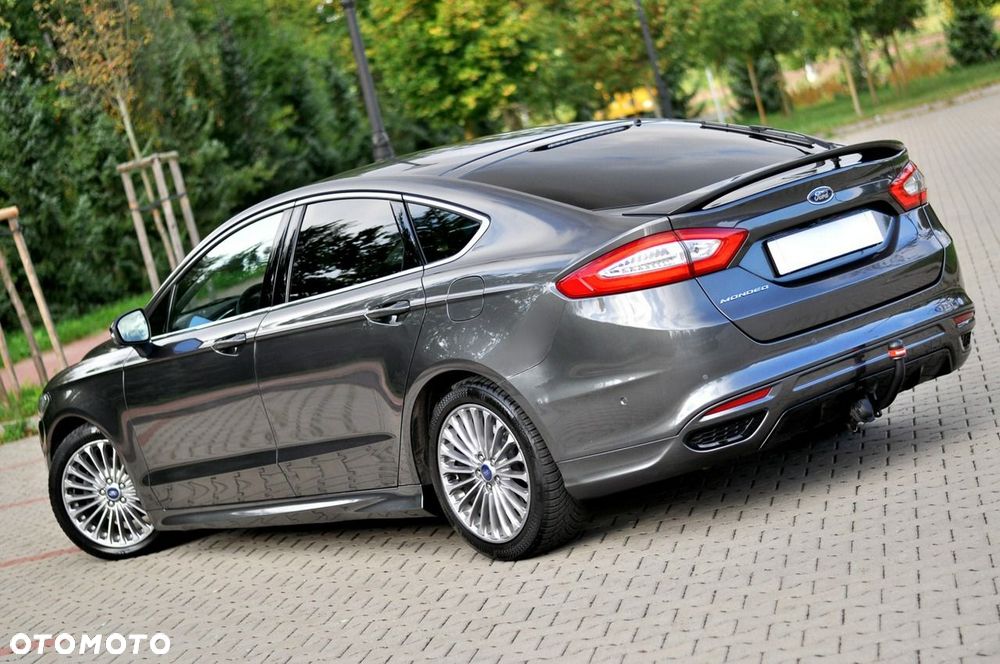 Ford Mondeo 2.0 TDCi STart-Stopp ST-Line - 37