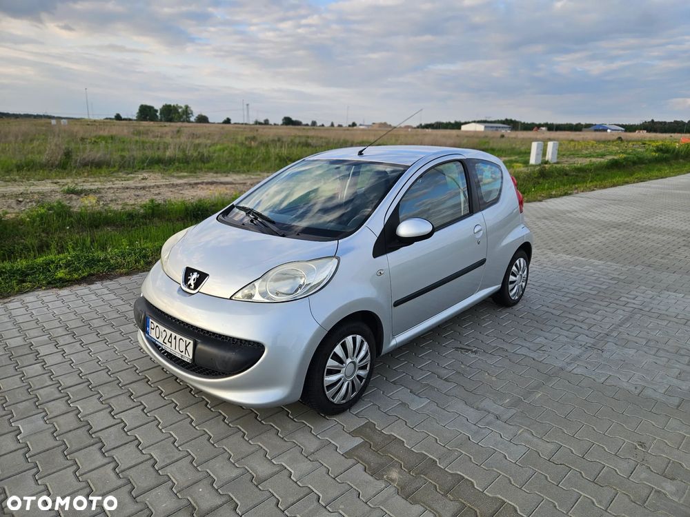 Peugeot 107 - 1