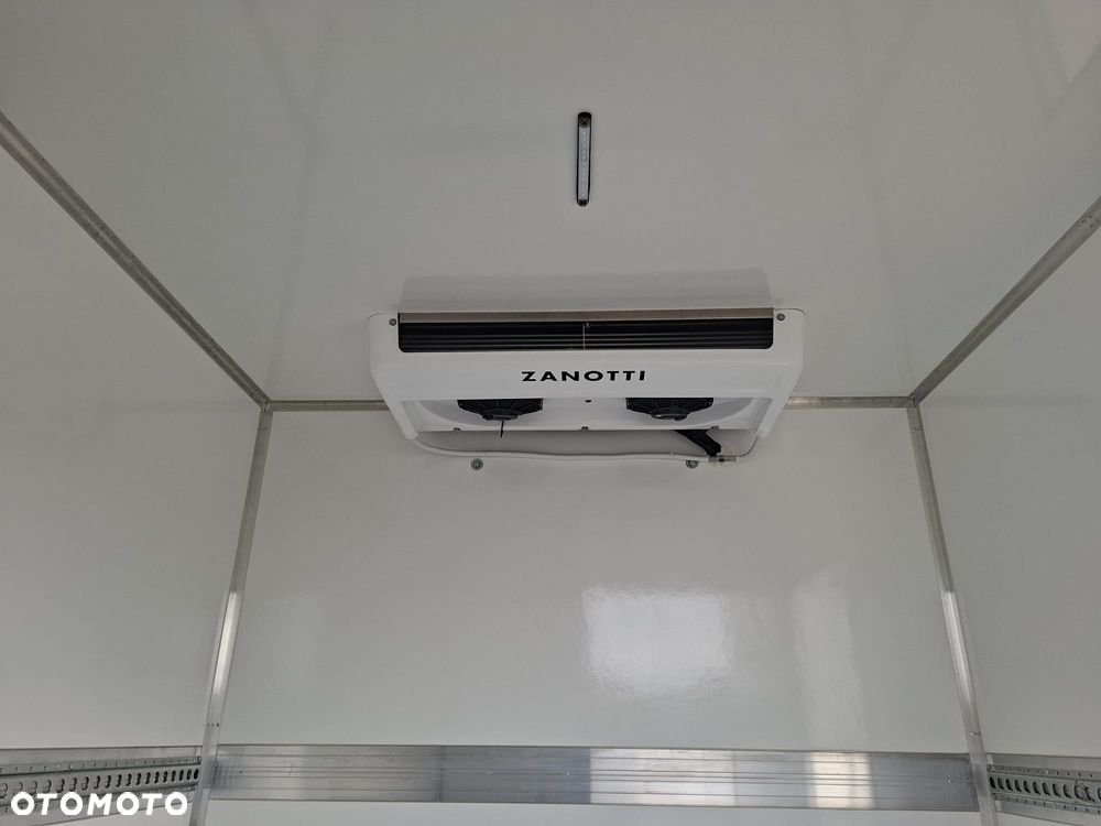 Iveco 35S16H3.0A8 Izoterma 7EP - 10