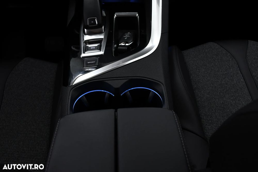 Peugeot 3008 PureTech 130 Stop & Start EAT6 Allure - 38