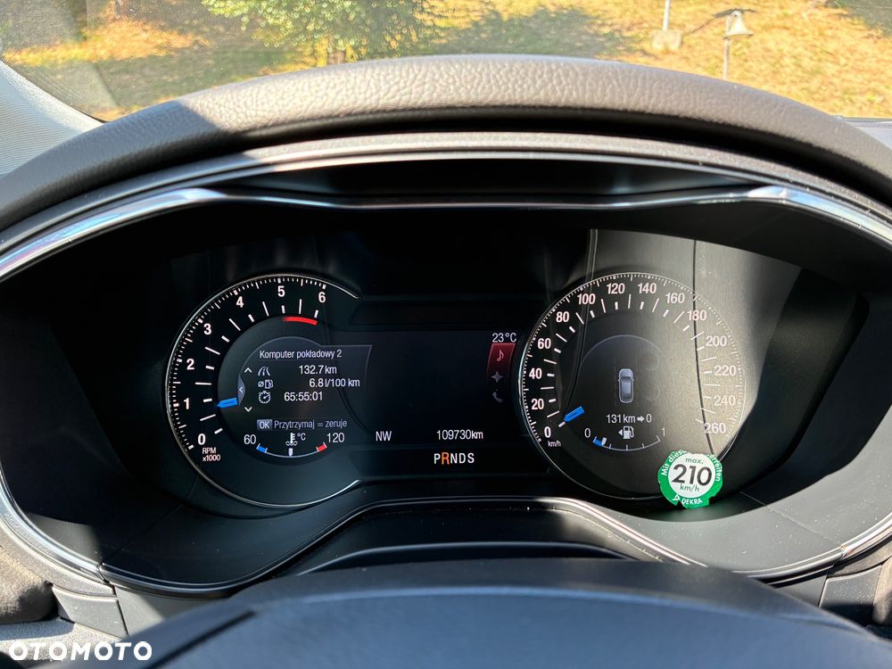 Ford Mondeo - 26