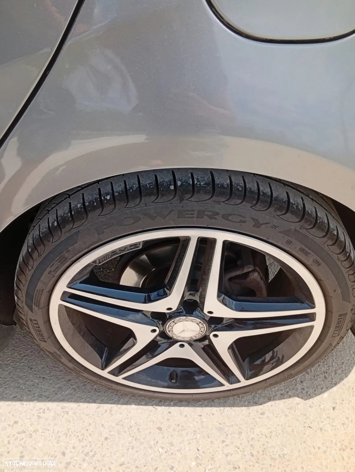 Mercedes-Benz A 180 CDI 7G-DCT AMG Line - 19