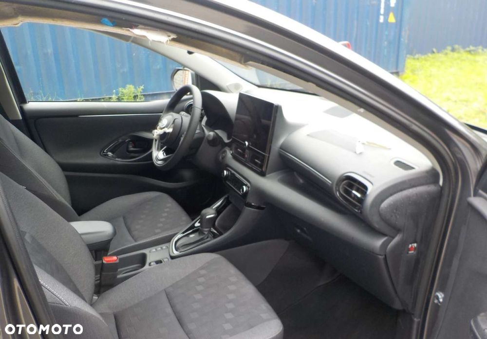 Toyota Yaris - 13