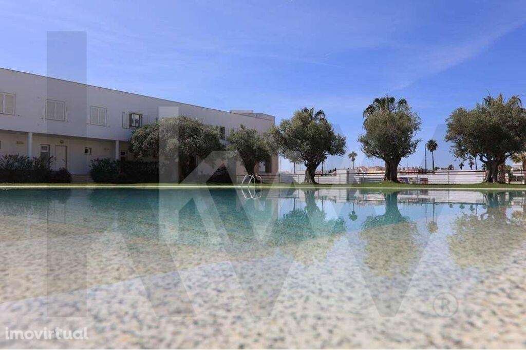 Moradia T3, condomínio c/ piscina e garagem box - Marina de Lagos, Alg - Grande imagem: 4/47