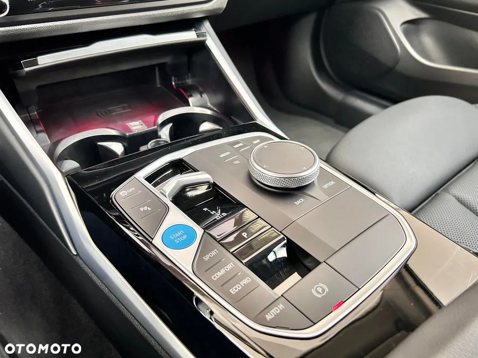 BMW i4 80.7kWh eDrive 35 - 26