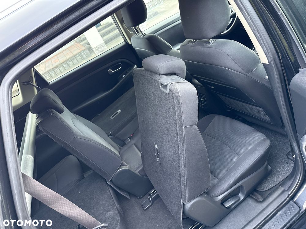Kia Carens 1.7 CRDi XL 7os - 20