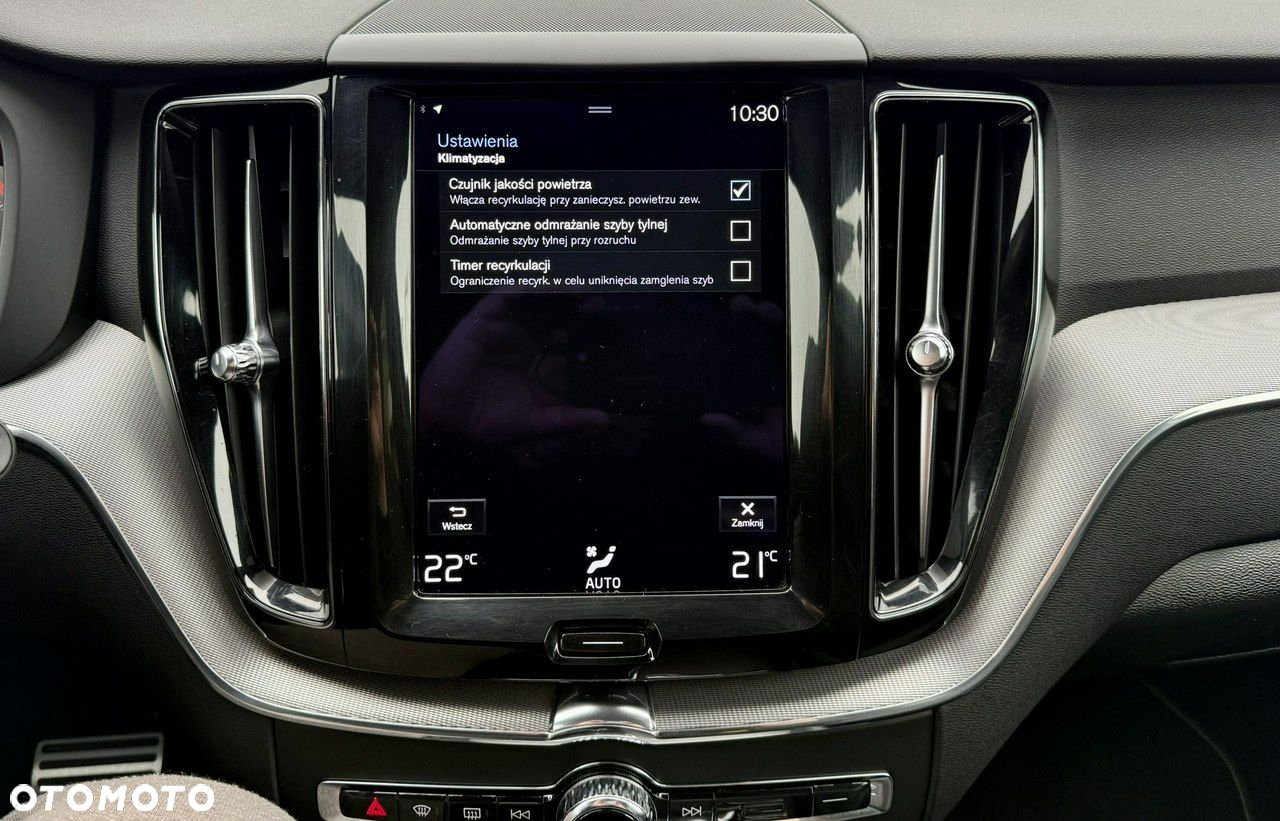 Volvo XC 60 B4 D AWD Geartronic RDesign - 28