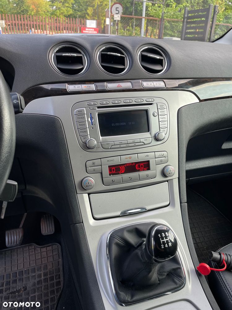 Ford Galaxy 2.0 Gold X - 16