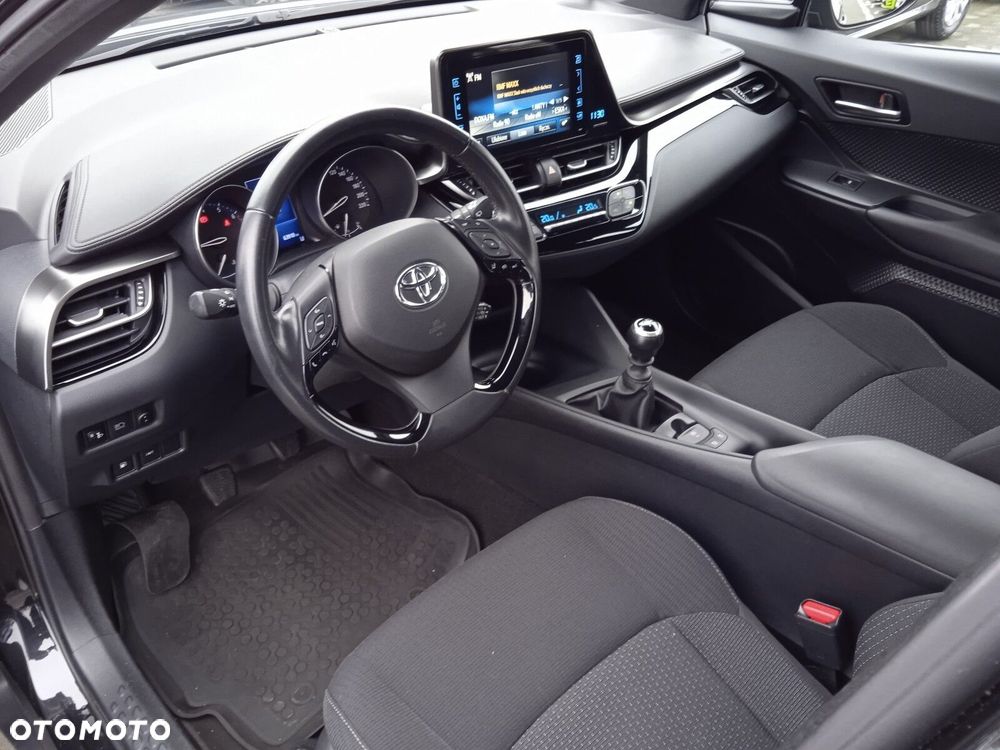 Toyota C-HR 1.2 T GPF Premium - 11
