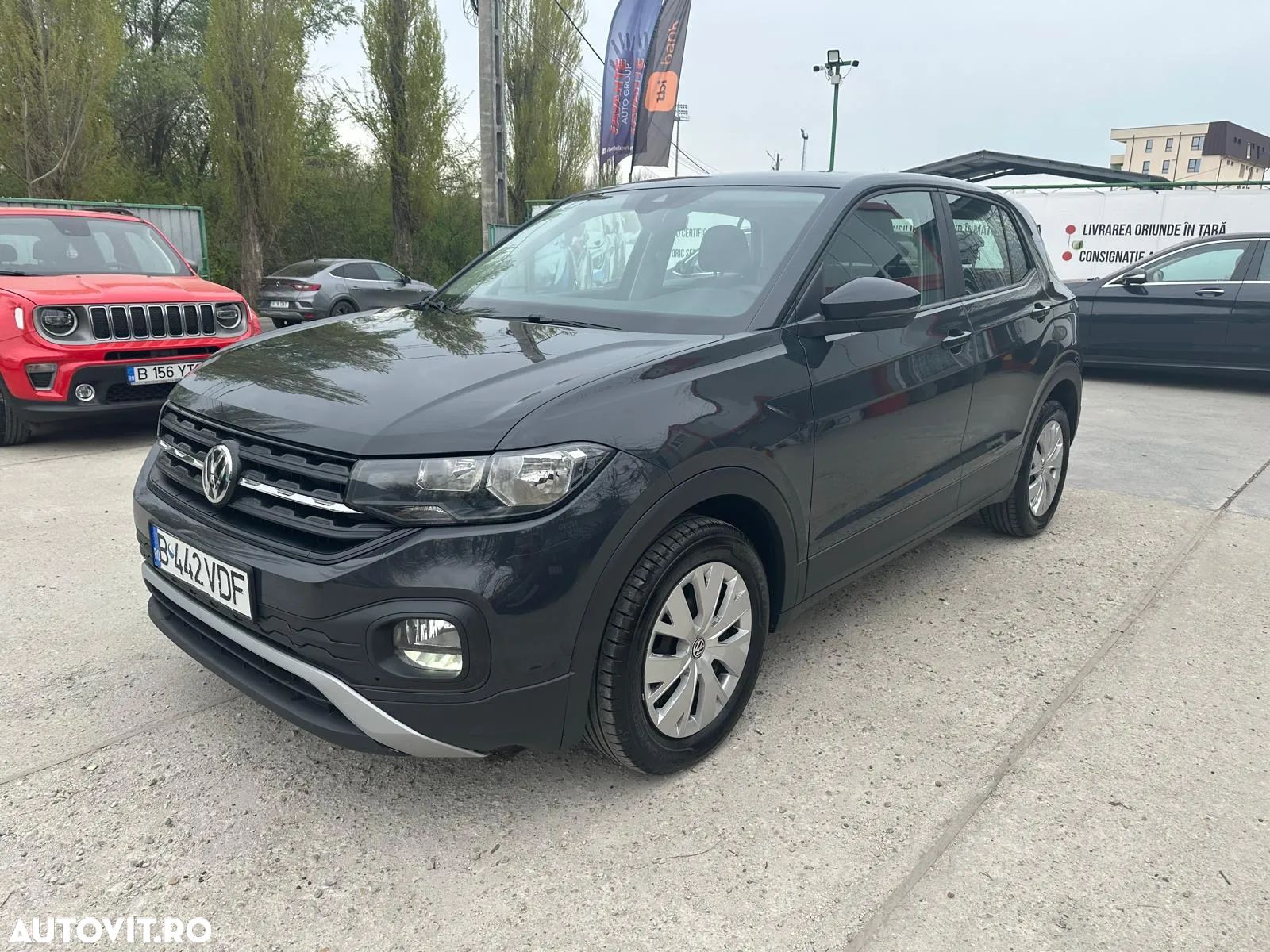 Volkswagen T-Cross 1.6 TDI Base - 1