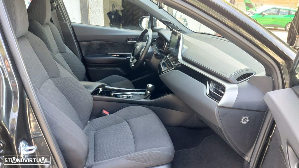 Toyota C-HR 1.8 Hybrid Exclusive - 9