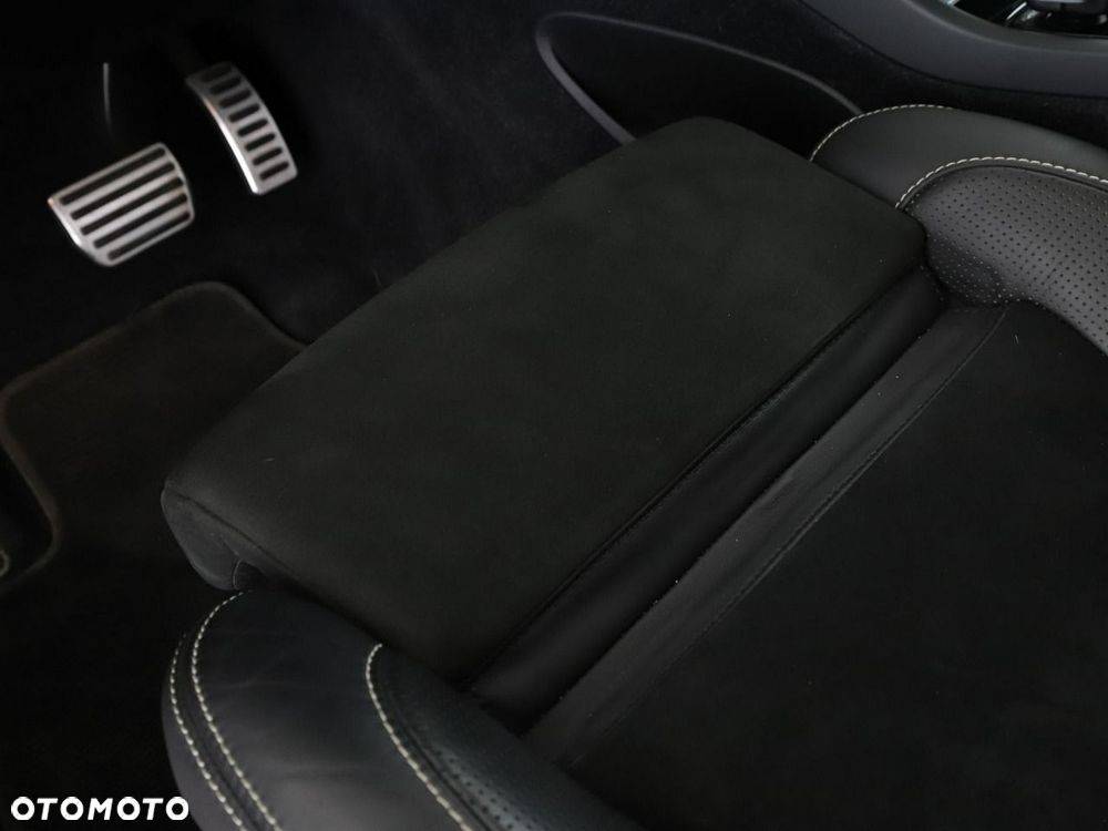 Volvo XC 40 T5 AWD R-Design - 39
