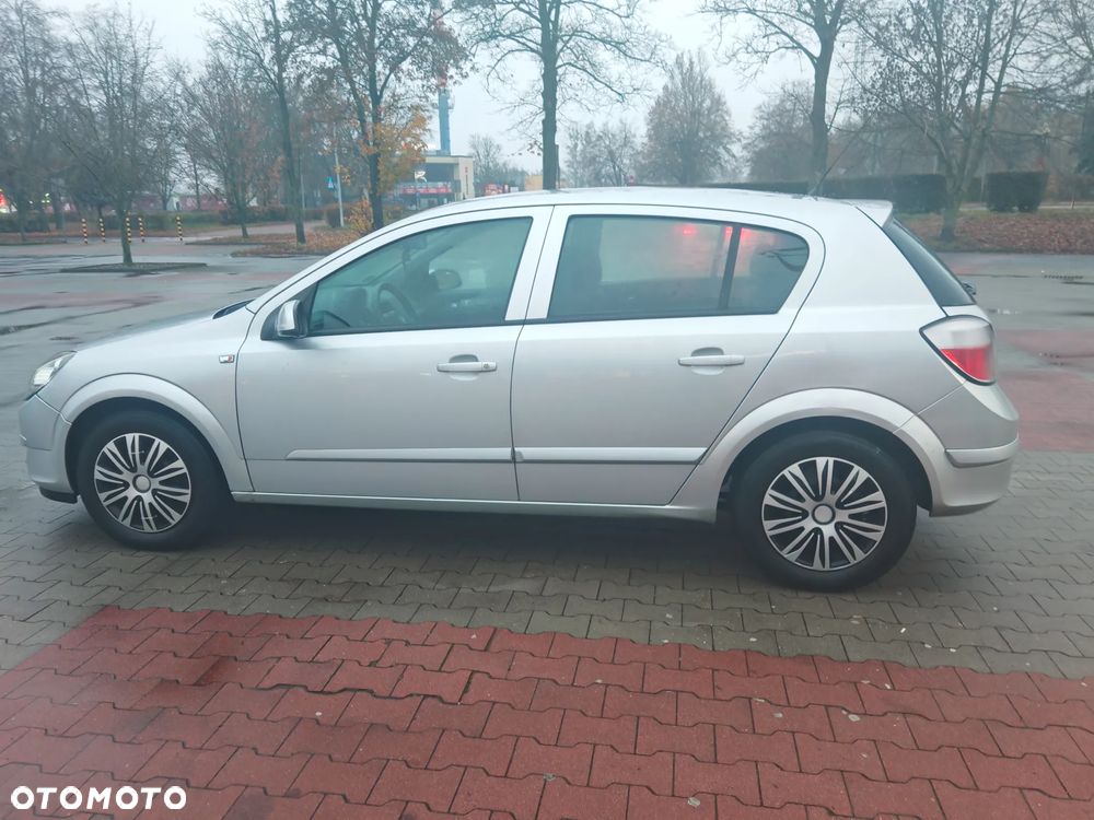 Opel Astra 1.6 - 7