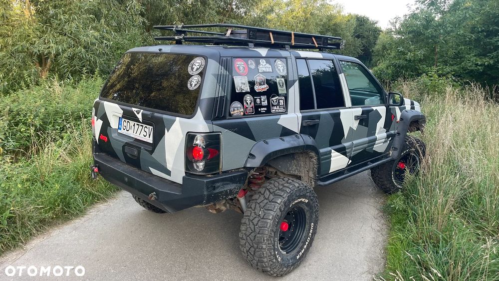 Jeep Grand Cherokee 5.2 Limited - 8