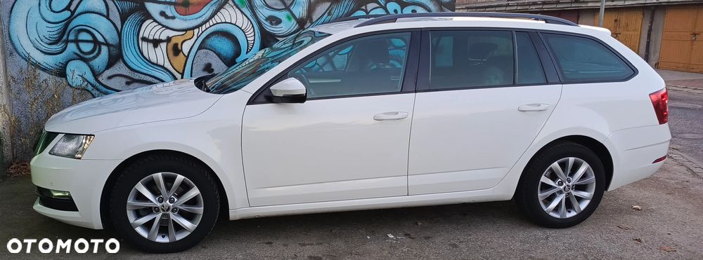 Skoda Octavia 1.6 TDI DSG Style - 7