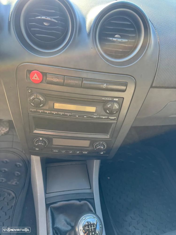 SEAT Ibiza - 8