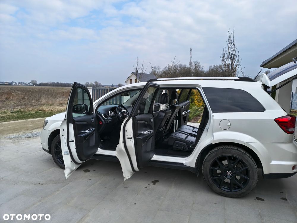 Fiat Freemont 2.0 Multijet Black Code AWD - 30