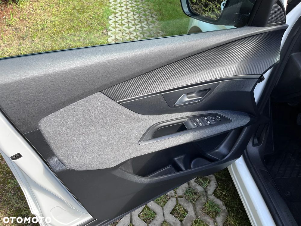 Peugeot 3008 BlueHDi 130 Stop & Start EAT8 Active Business-Paket - 6