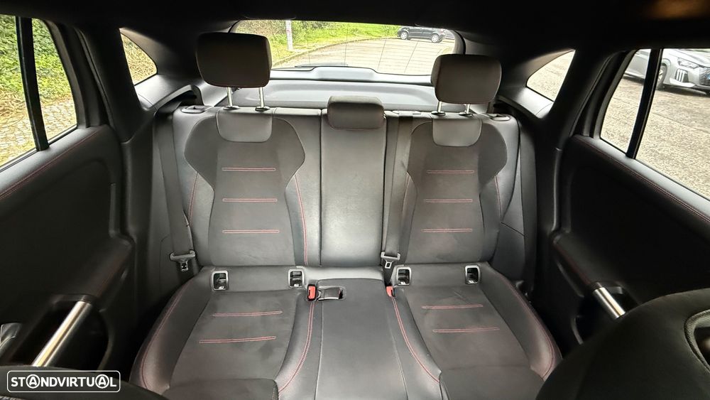 Mercedes-Benz GLA 250 e AMG Line - 8