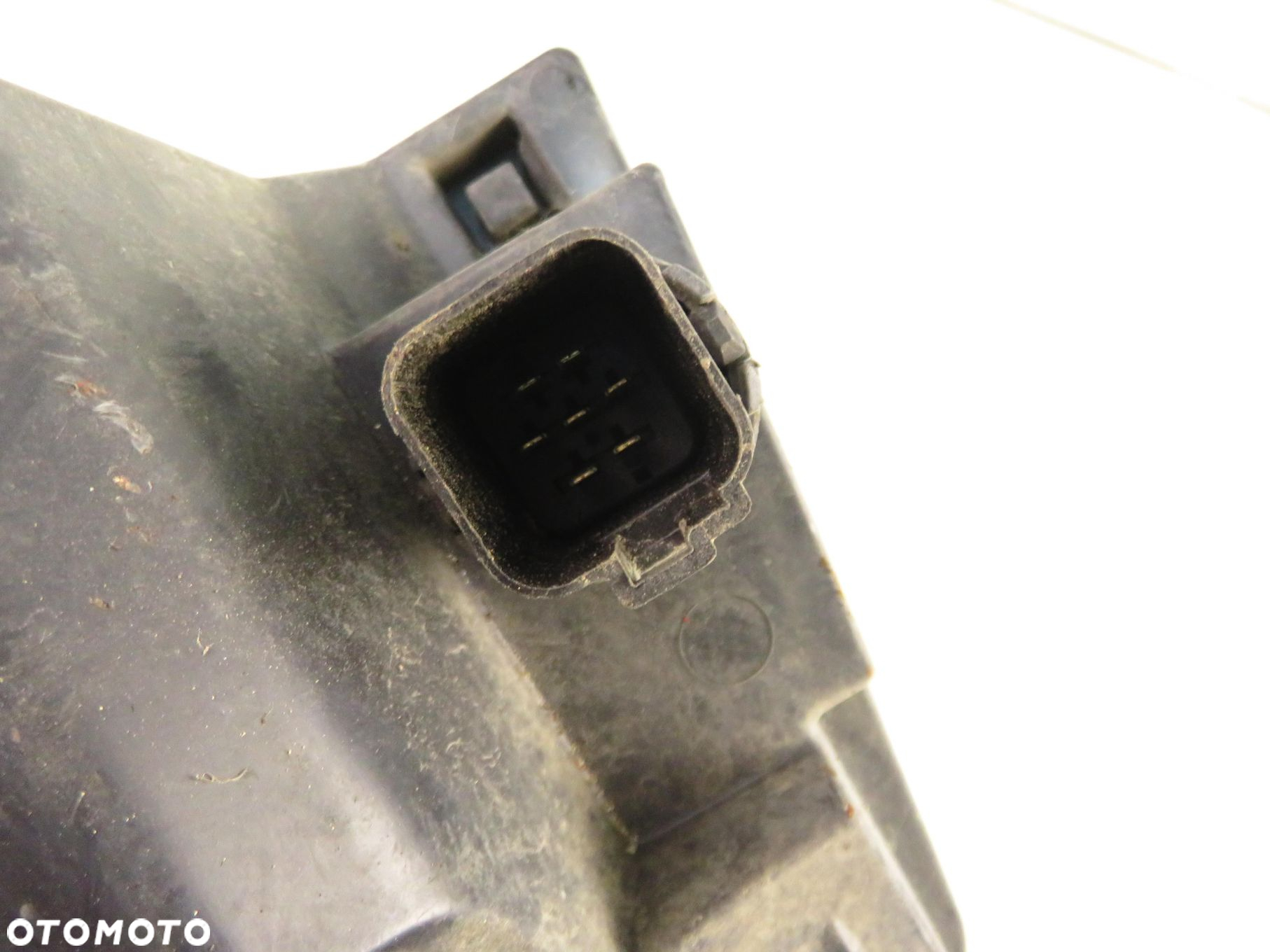 LAMPA PRAWA PRZEDNIA FORD TRANSIT MK6 - 10