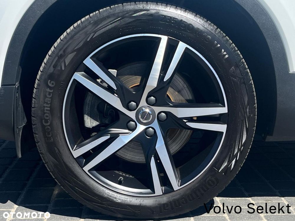 Volvo XC 40 - 11