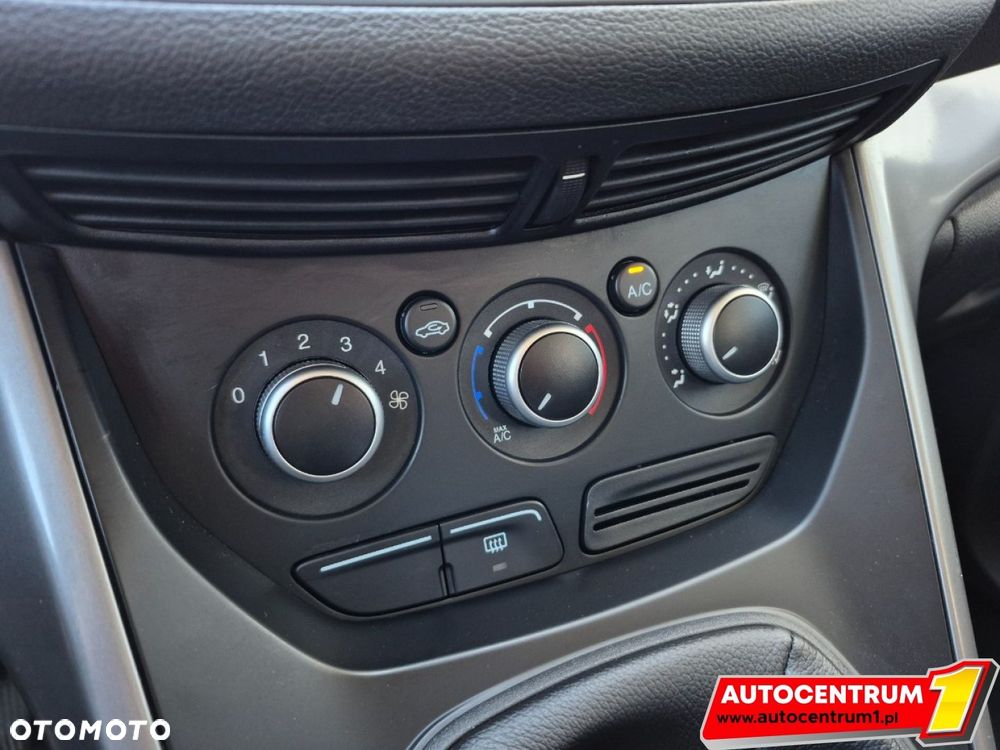 Ford Kuga - 27