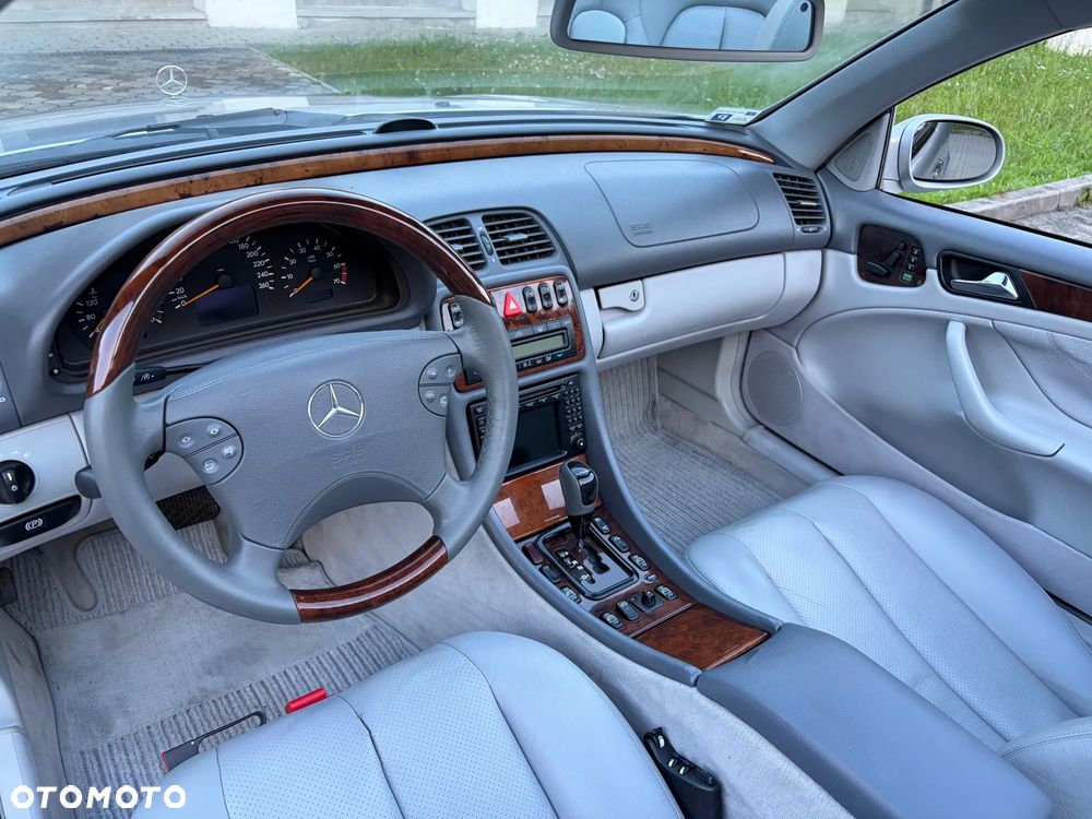 Mercedes-Benz CLK - 5