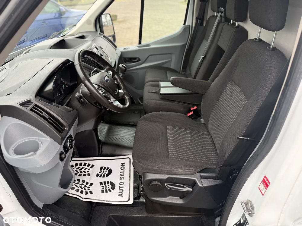Ford TRANSIT - 21