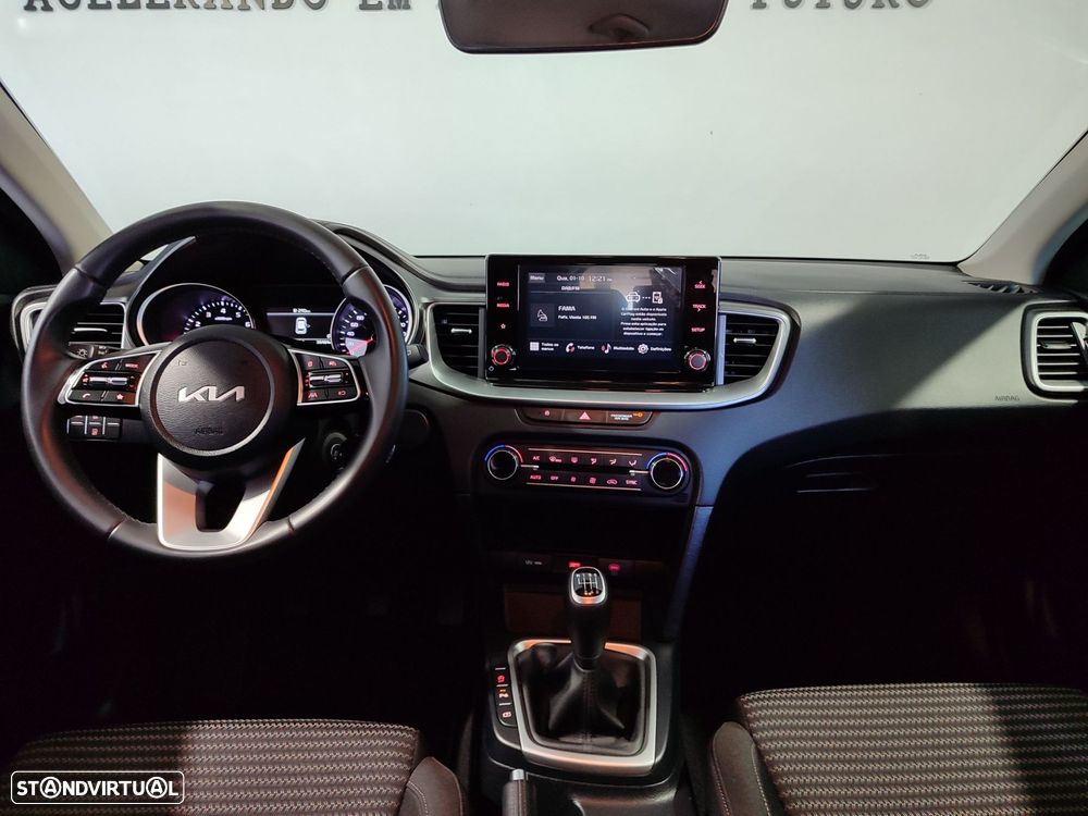 Kia Ceed 1.0 T-GDI Drive - 20