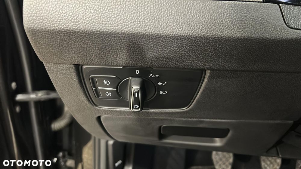 Volkswagen Passat - 27