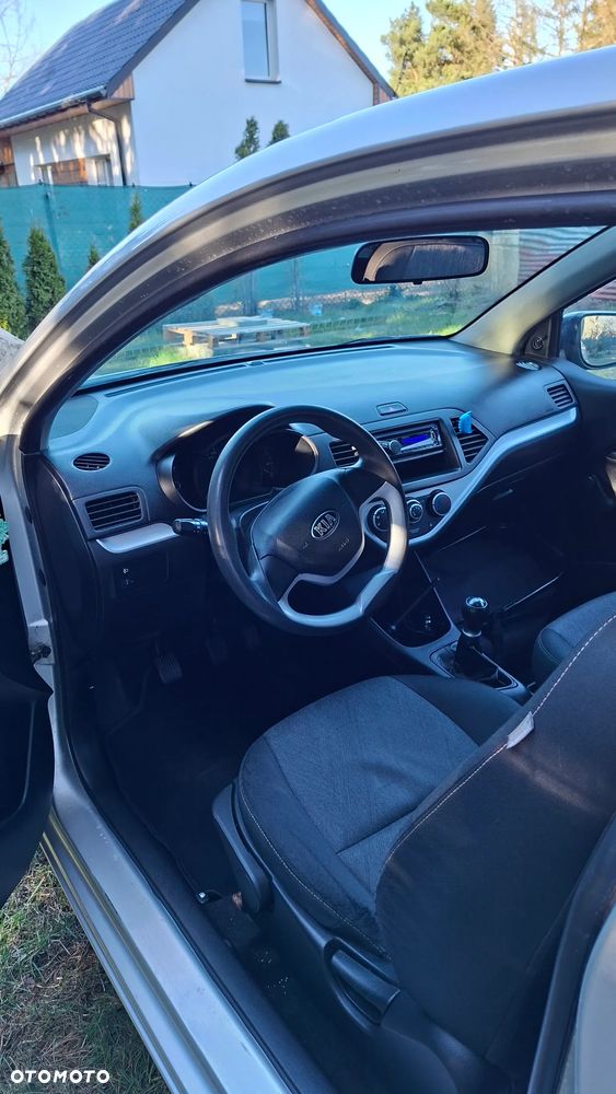 Kia Picanto 1.0 L - 14