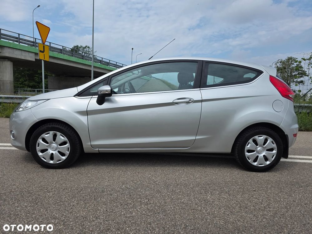 Ford Fiesta 1.25 Titanium EU5 - 14