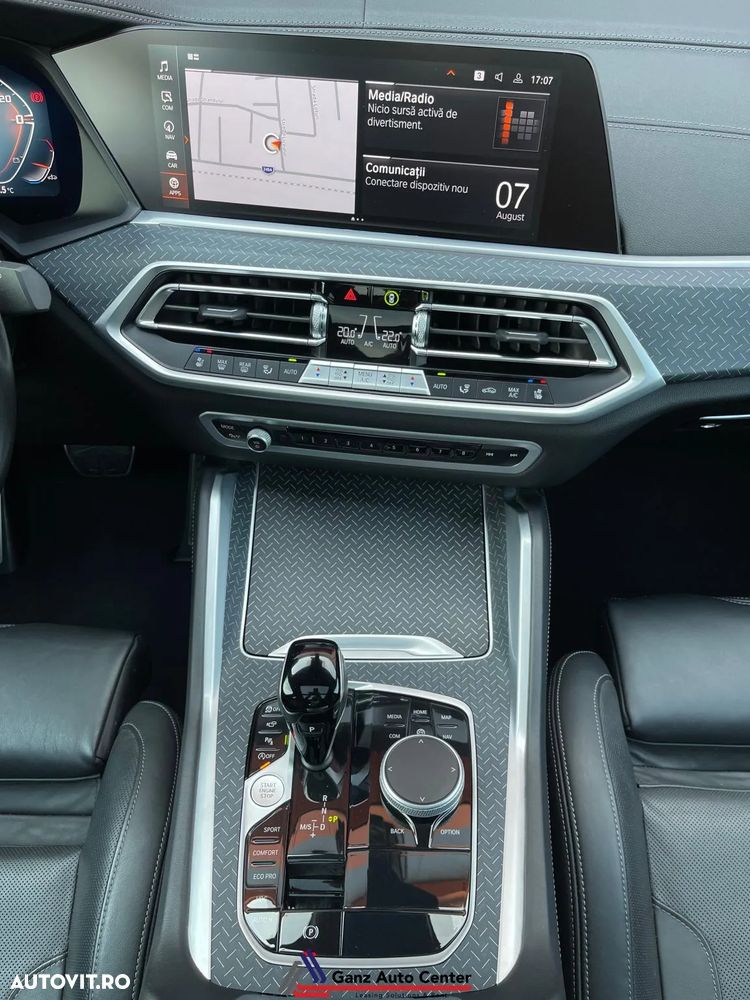 BMW X6 M M50i - 11
