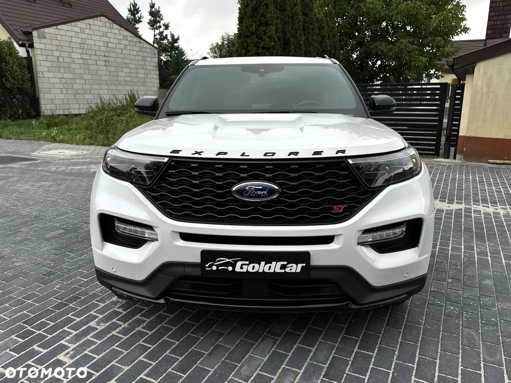 Ford Explorer - 3