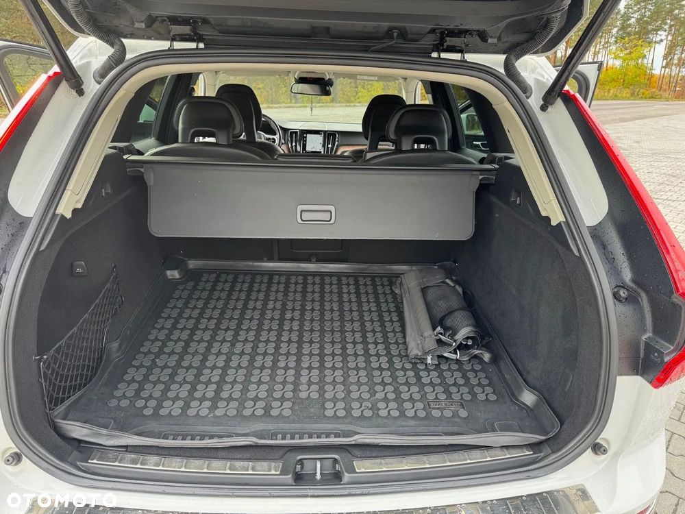 Volvo XC 60 D4 Momentum - 20