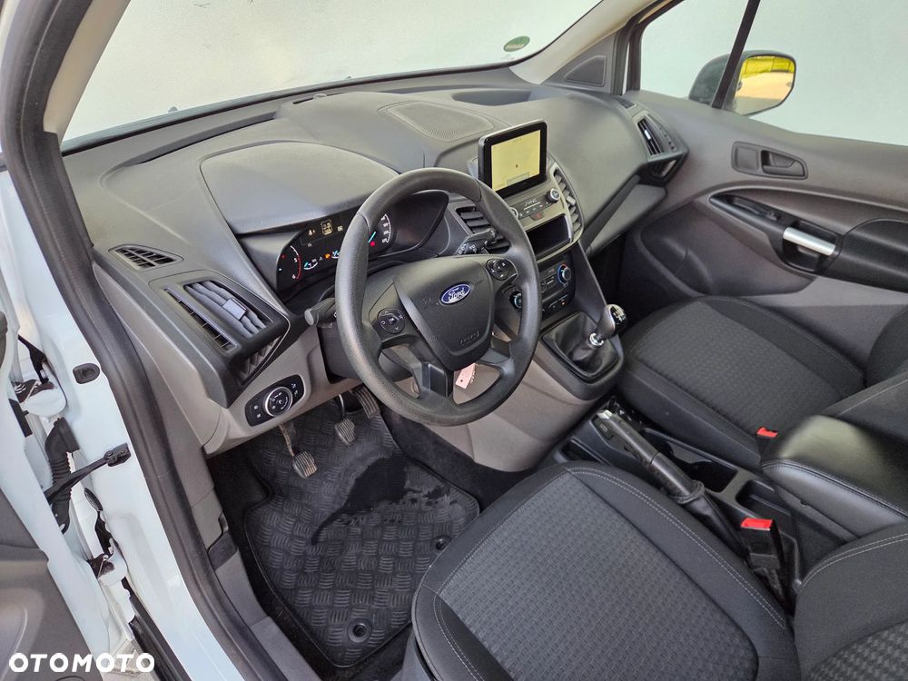 Ford Transit Connect - 7