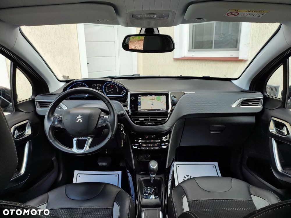 Peugeot 2008 PureTech 110 Stop&Start EAT6 Allure - 8