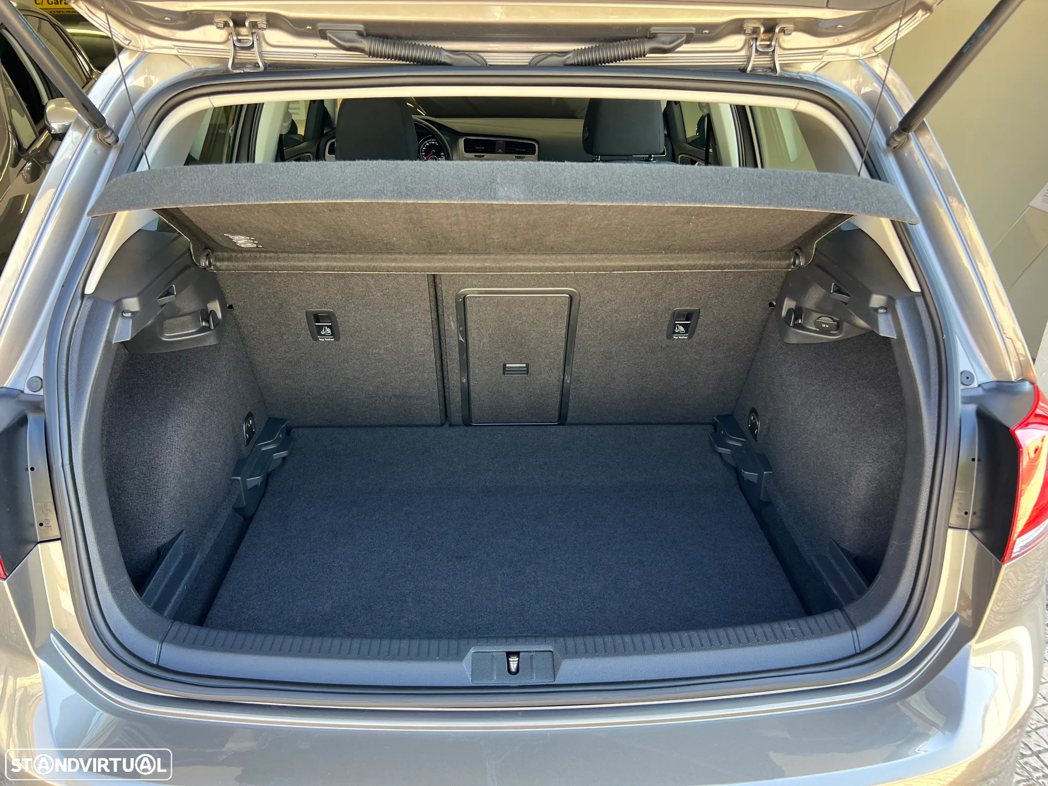 VW Golf 1.2 TSi Confortline - 40