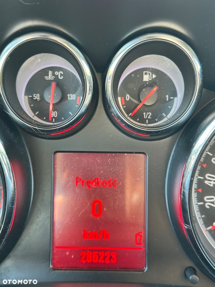 Opel Astra 1.6 Turbo Sport - 23