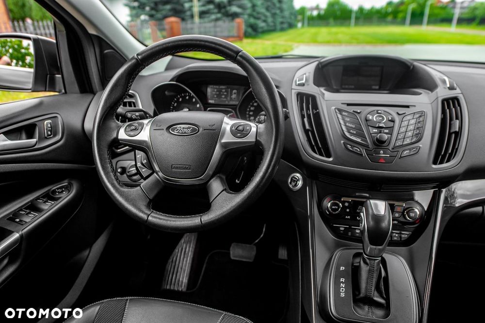 Ford Kuga 1.5 EcoBoost 4x4 Titanium - 24