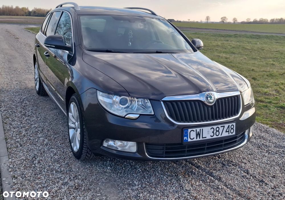 Skoda Superb 2.0 TDI Exclusive - 12