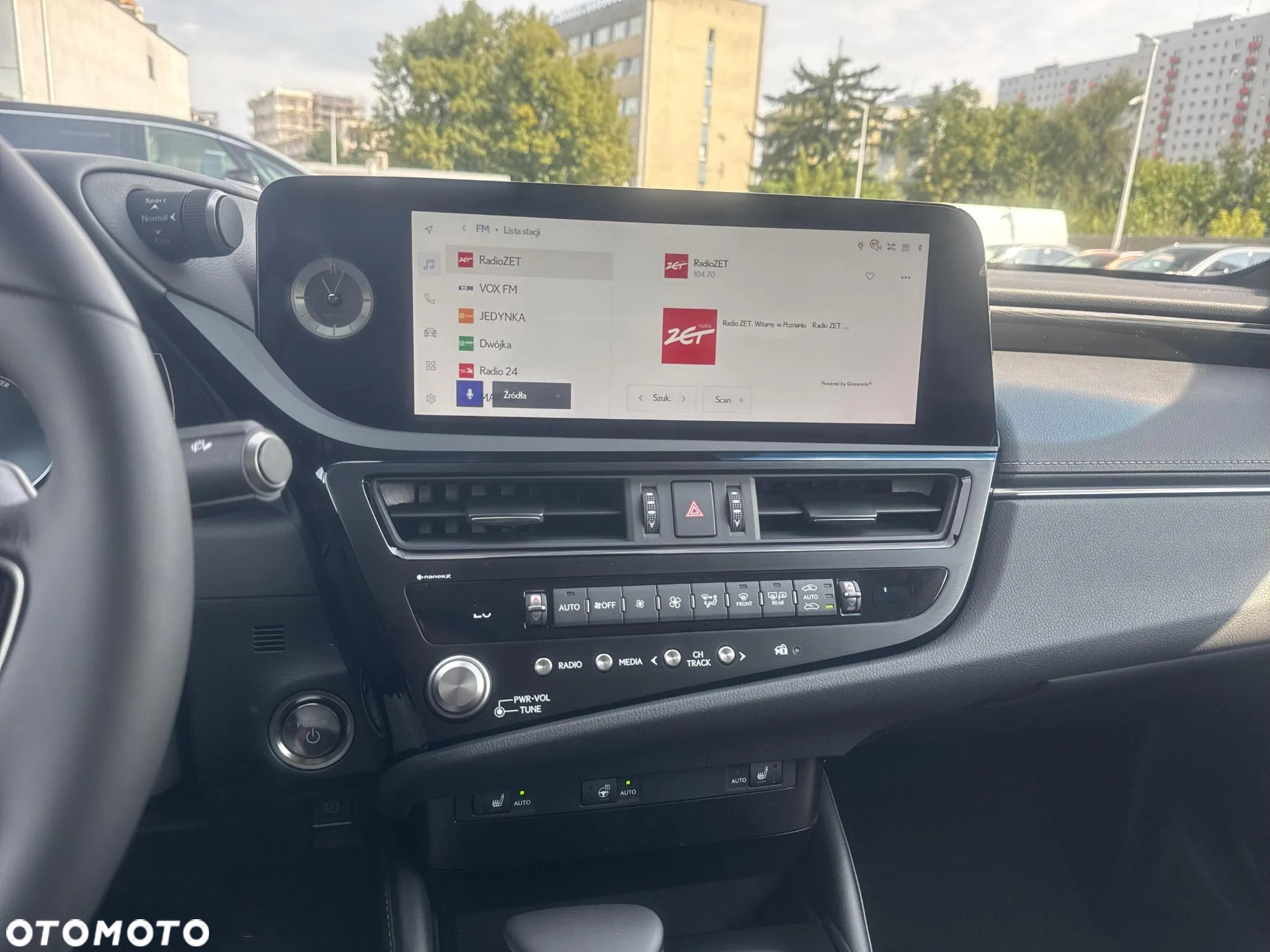 Lexus ES - 18