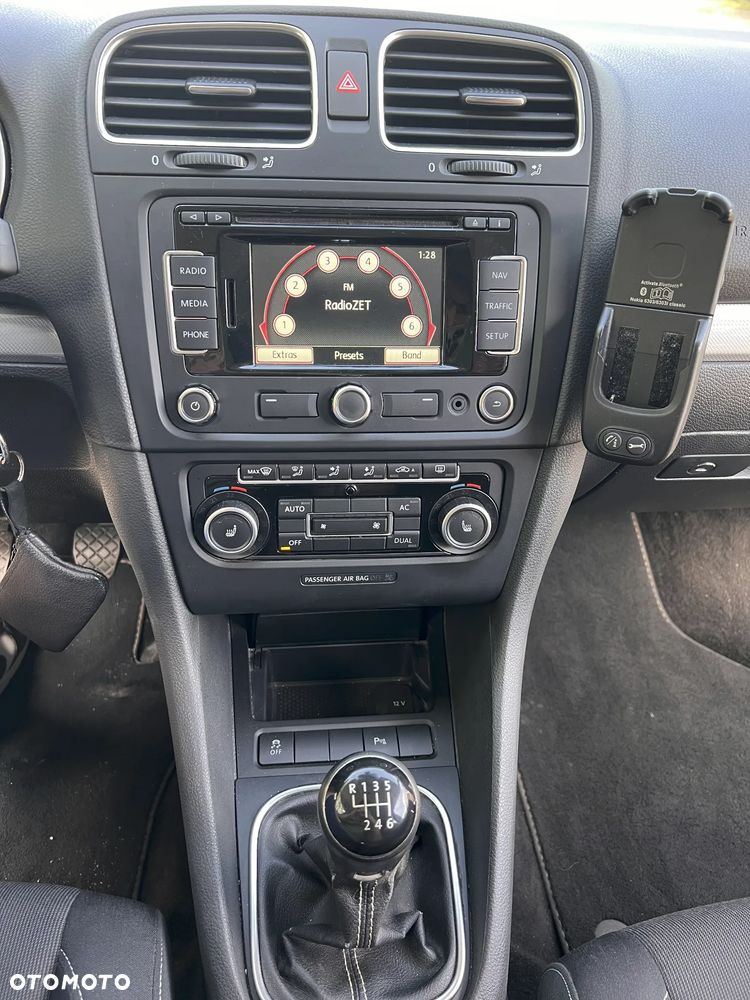 Volkswagen Golf - 18