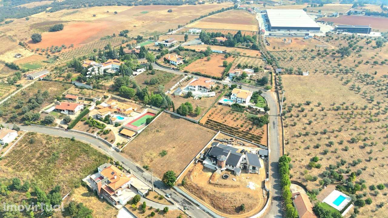 Lote de terreno para venda - Grande imagem: 3/16