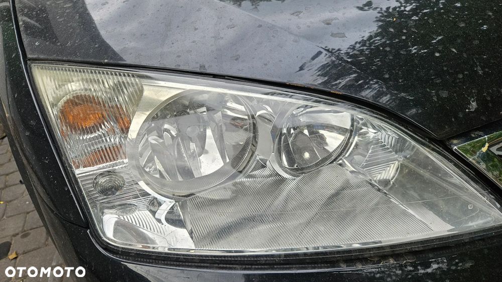 Ford Mondeo MK3 lampy przód przednie  lewe - 2